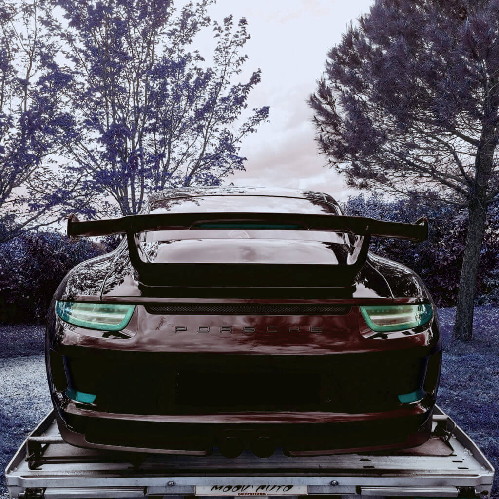 porsche_911_gt3_sur_camion_moovauto